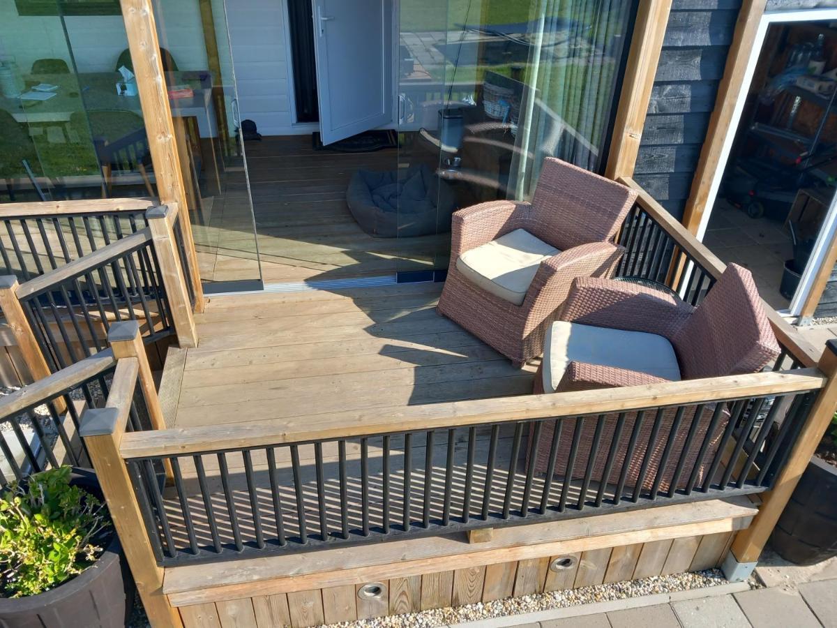 Glamping Aan De Thoolse Kust Hotel Poortvliet Exterior photo